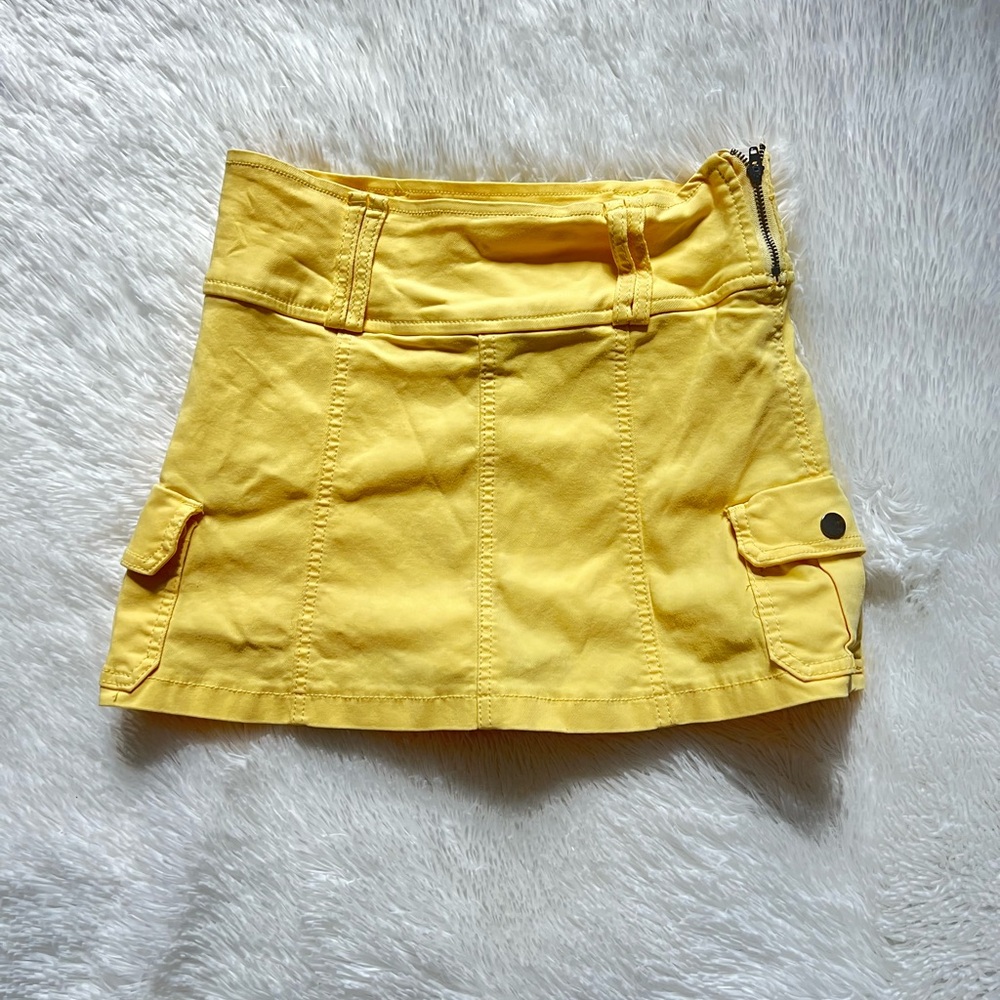Roma Studio Yellow Mini Skort with Pockets Size Small